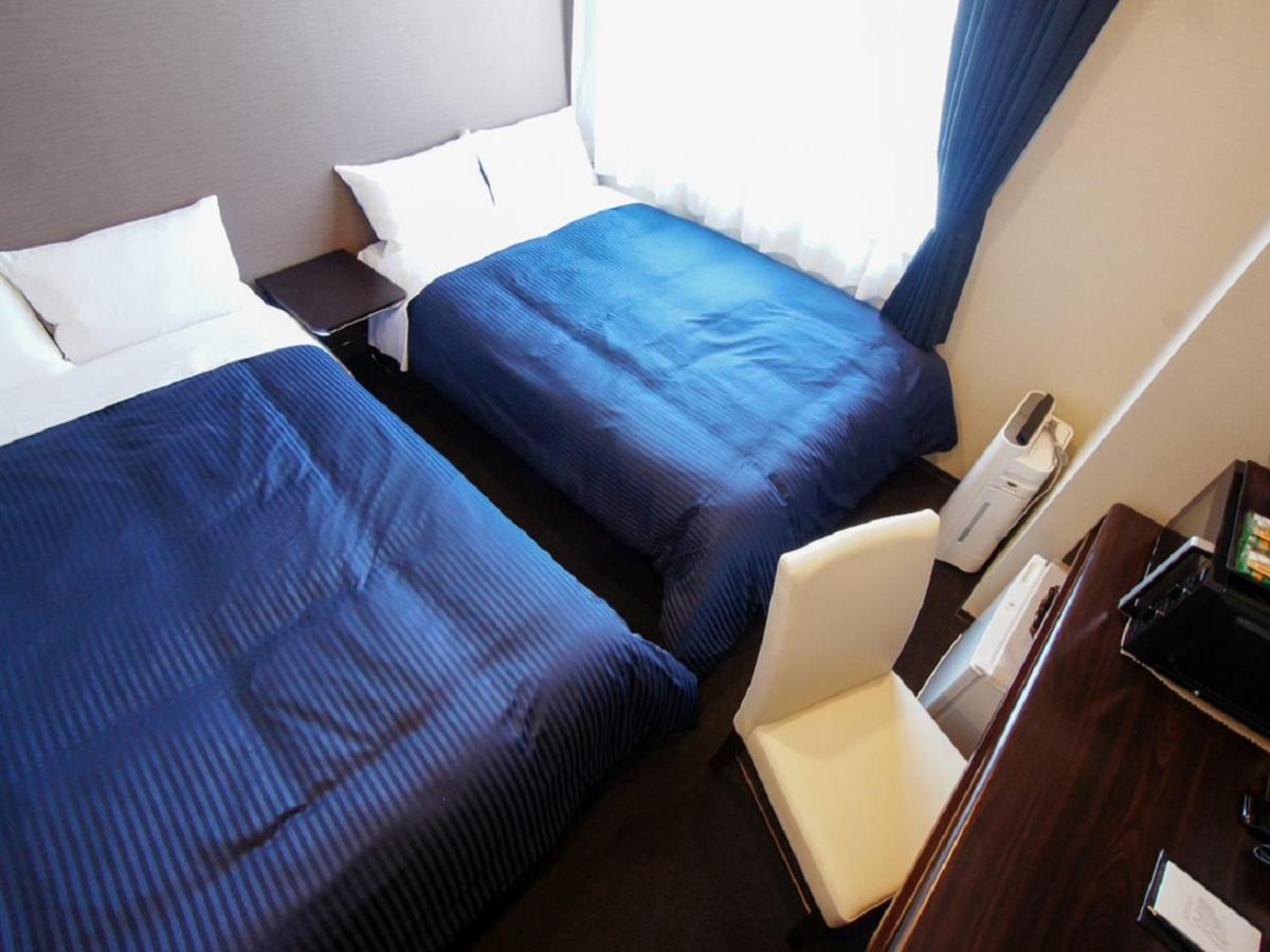 HOTEL LiVEMAX Yokohama Motomachi Ekimae Eksteriør billede
