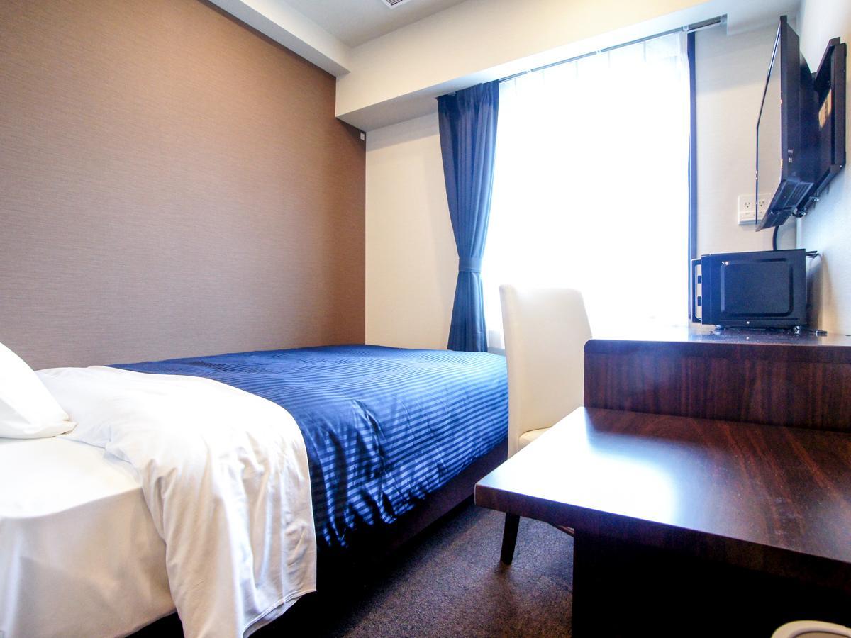 HOTEL LiVEMAX Yokohama Motomachi Ekimae Eksteriør billede